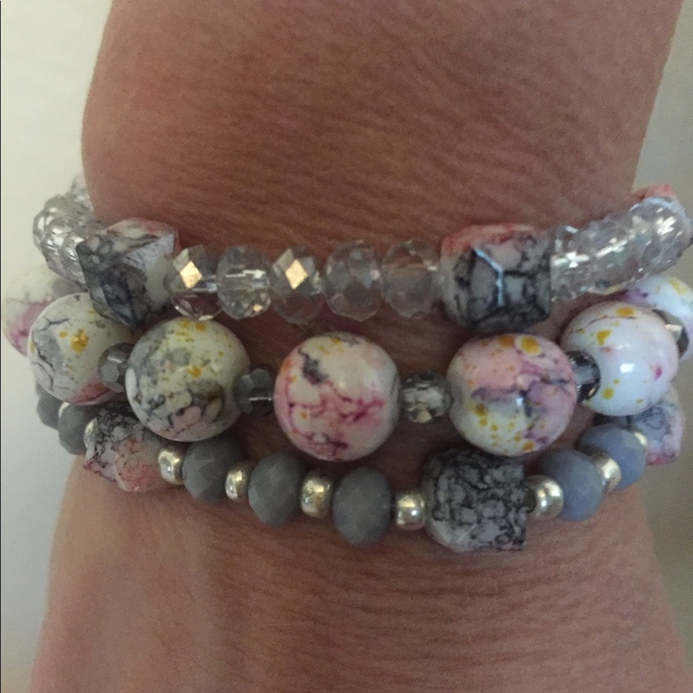 Beautiful stackable bracelets - Picture 2 of 6